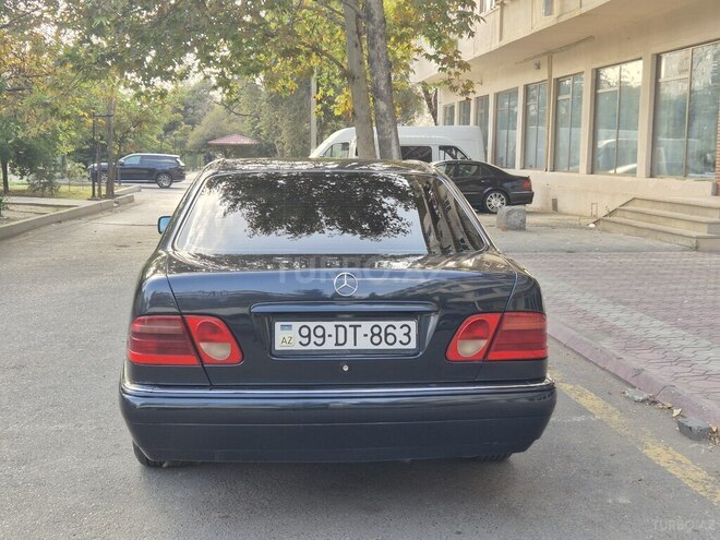 Mercedes E 240 1999, 343,687 km - 2.4 л - Bakı