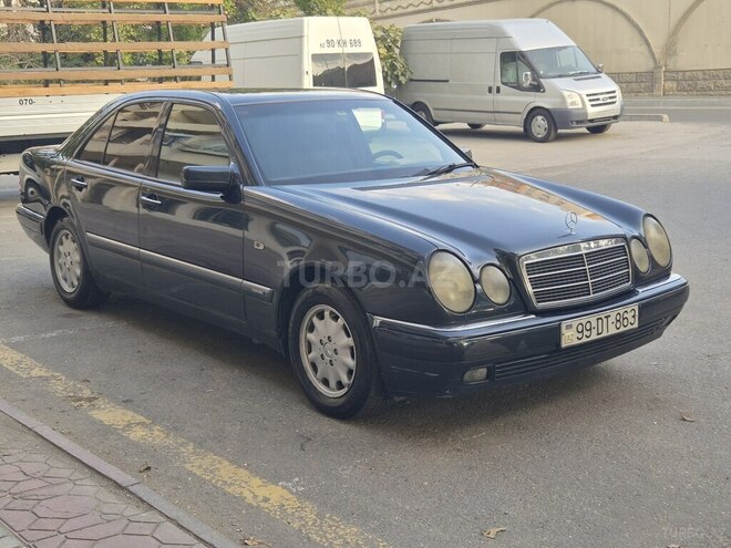 Mercedes E 240 1999, 343,687 km - 2.4 л - Bakı