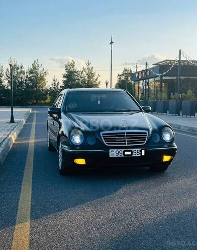 Mercedes E 220 2000, 456,870 km - 2.2 l - Ağdaş