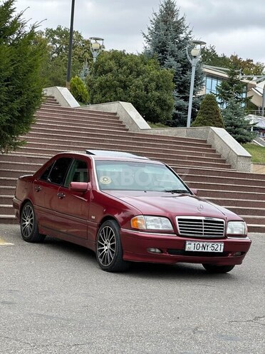 Mercedes C 230 1997, 332,580 km - 2.3 l - Qusar
