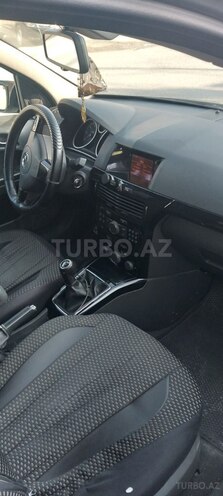 Opel Astra 2009, 250,000 km - 1.3 l - Bakı