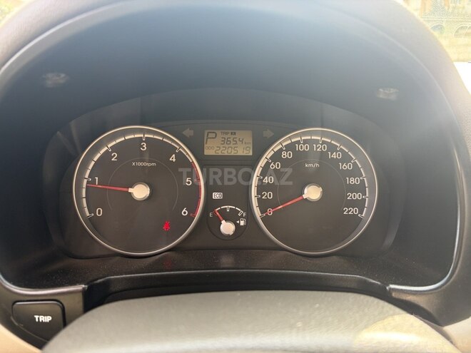 Hyundai Verna 2010, 220,000 km - 1.5 l - Bakı