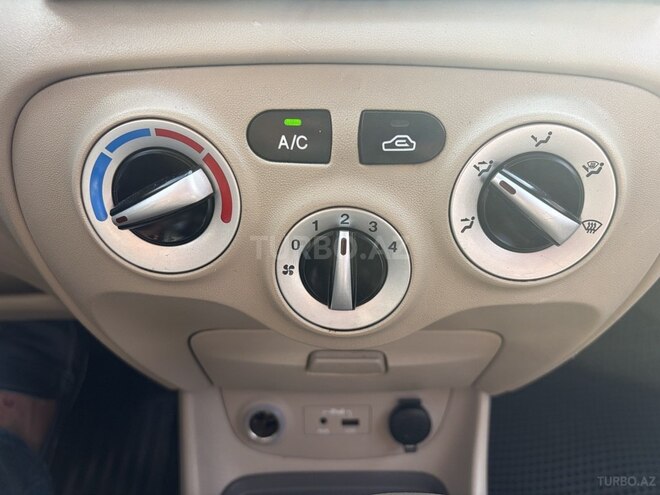 Hyundai Verna 2010, 220,000 km - 1.5 l - Bakı