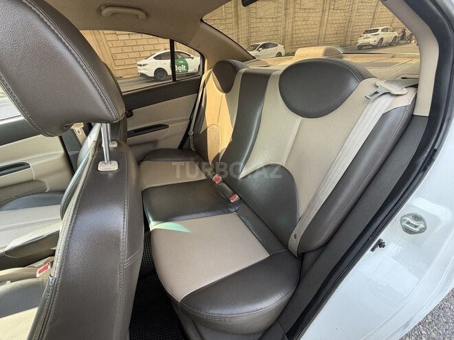 Hyundai Verna 2010, 220,000 km - 1.5 l - Bakı