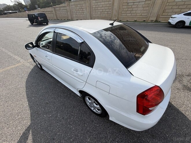 Hyundai Verna 2010, 220,000 km - 1.5 l - Bakı