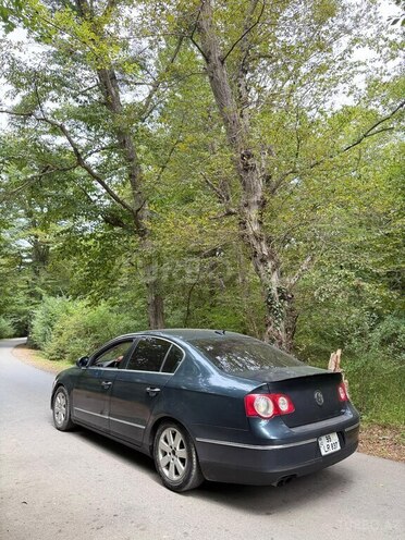 Volkswagen Passat 2006, 388,000 km - 2.0 l - Bakı