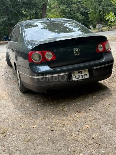 Volkswagen Passat 2006, 388,000 km - 2.0 l - Bakı