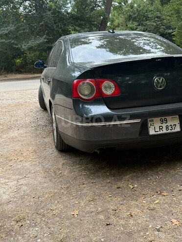 Volkswagen Passat 2006, 388,000 km - 2.0 l - Bakı