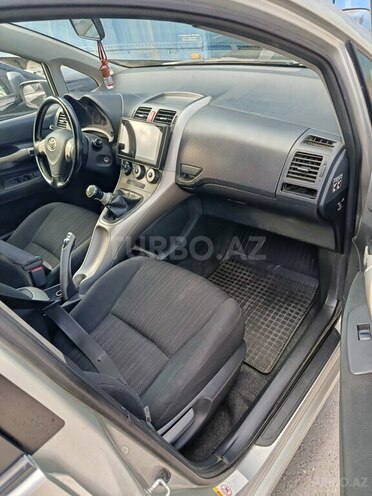 Toyota Auris 2007, 356,732 km - 1.4 l - Bakı