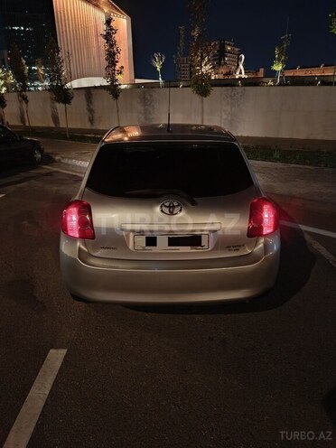 Toyota Auris 2007, 356,732 km - 1.4 l - Bakı