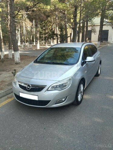 Opel Astra 2011, 190,000 km - 1.3 l - Sumqayıt