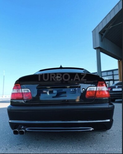BMW 318 2005, 220,000 km - 2.0 л - Bakı