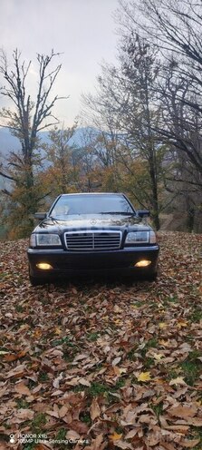 Mercedes C 230 1998, 258,500 km - 2.3 л - Astara
