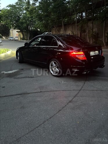Mercedes C 300 2008, 300,600 km - 3.0 l - Bakı