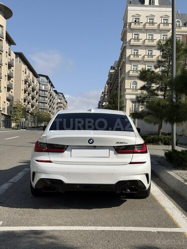 BMW 330e 2021, 165,600 km - 2.0 л - Bakı