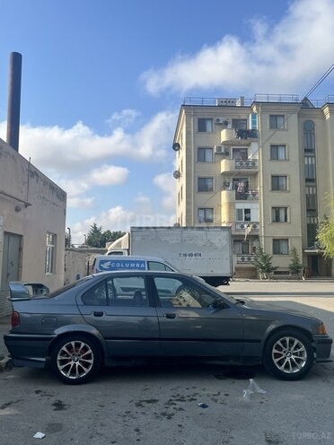 BMW 318 1993, 123,456 km - 1.8 l - Bakı
