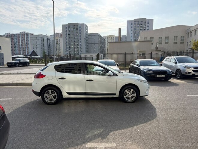 Renault Megane 2011, 385,000 km - 1.5 l - Bakı