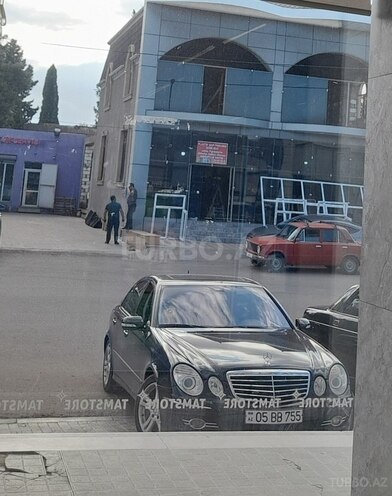 Mercedes E 200 2006, 246,000 km - 1.8 l - Ağstafa