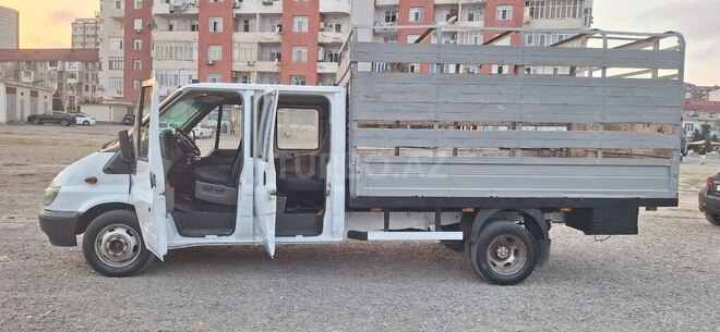 Ford Transit 2000, 845,000 km - 2.4 l - Sumqayıt