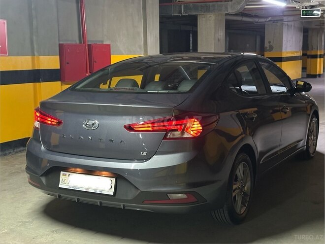 Hyundai Elantra 2019, 118,000 km - 1.6 л - Sumqayıt