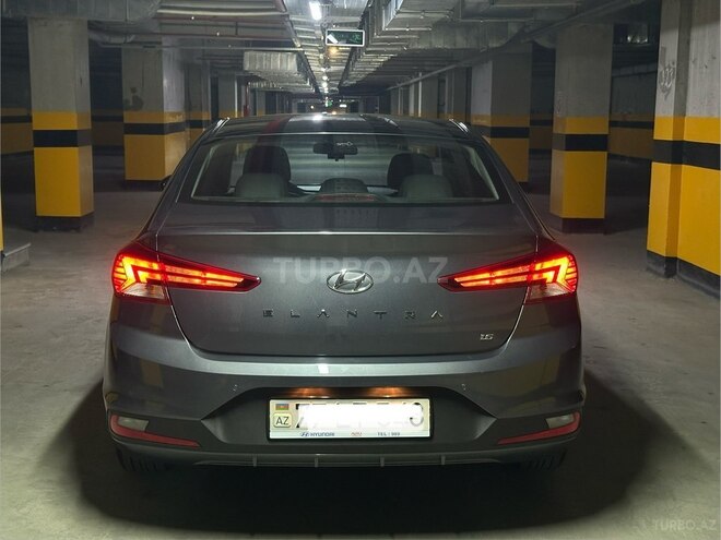 Hyundai Elantra 2019, 118,000 km - 1.6 л - Sumqayıt