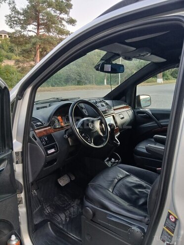 Mercedes Viano 2007, 421,000 km - 2.1 l - Quba
