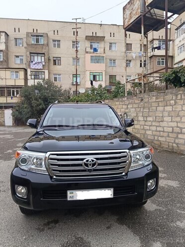Toyota Land Cruiser 2014, 124,200 km - 4.6 l - Bakı