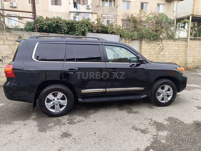 Toyota Land Cruiser 2014, 124,200 km - 4.6 l - Bakı