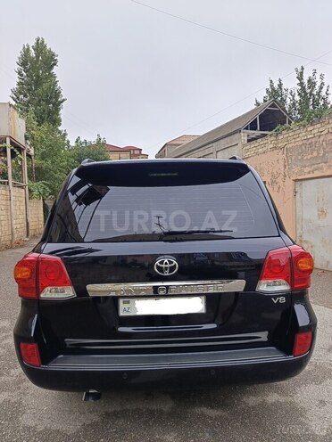 Toyota Land Cruiser 2014, 124,200 km - 4.6 l - Bakı
