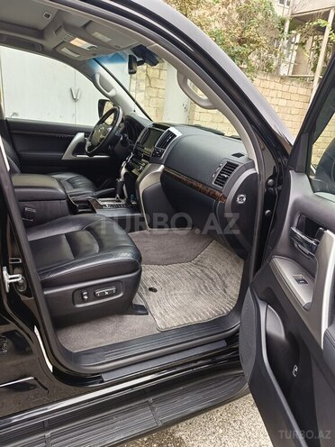 Toyota Land Cruiser 2014, 124,200 km - 4.6 l - Bakı