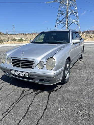 Mercedes E 200 1999, 447,000 km - 2.0 l - Bakı