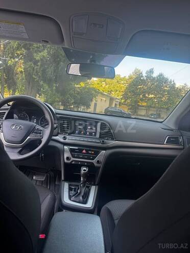 Hyundai Elantra 2017, 130,516 km - 2.0 л - Bakı