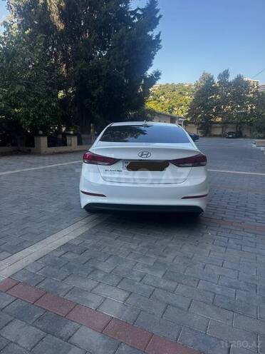Hyundai Elantra 2017, 130,516 km - 2.0 л - Bakı