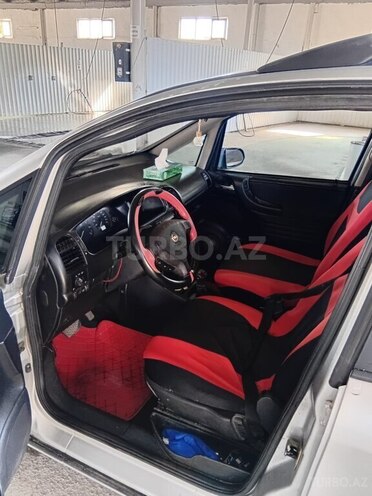 Opel Zafira 2000, 249,568 km - 1.8 l - Sumqayıt