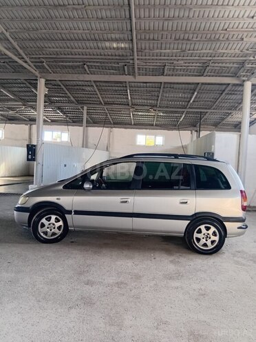 Opel Zafira 2000, 249,568 km - 1.8 l - Sumqayıt