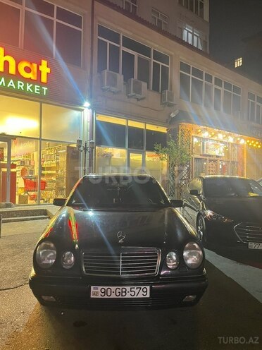 Mercedes E 320 1995, 378,000 km - 3.2 l - Bakı