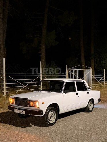 LADA (VAZ) 2107 2009, 80,000 km - 1.6 l - İsmayıllı