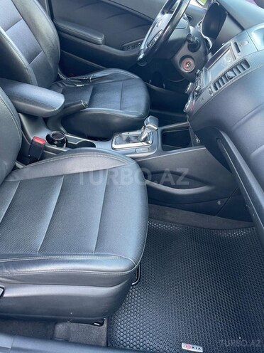 Kia K3 2015, 275,000 km - 1.6 l - Bakı
