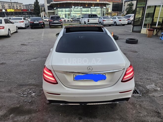 Mercedes E 220 d 2016, 240,000 km - 2.0 л - Bakı