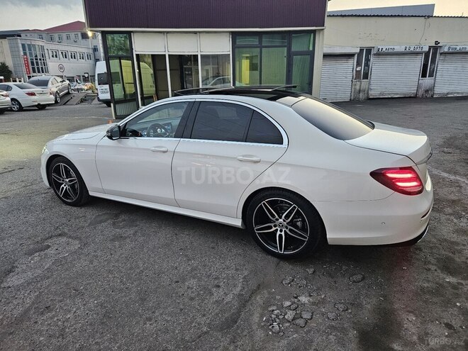 Mercedes E 220 d 2016, 240,000 km - 2.0 л - Bakı