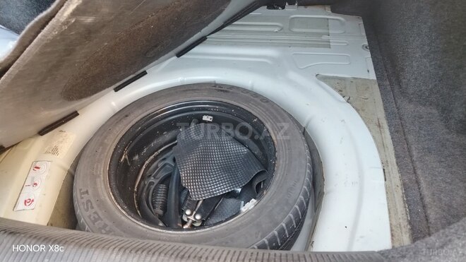 Volkswagen Jetta 2008, 256,000 km - 1.6 l - Bərdə