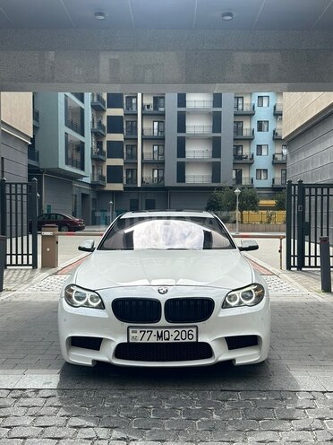 BMW 528 2015, 275,000 km - 2.0 l - Bakı