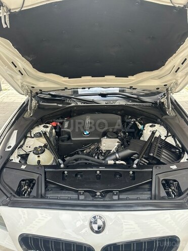 BMW 528 2015, 275,000 km - 2.0 l - Bakı