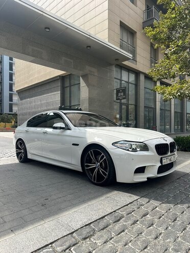 BMW 528 2015, 275,000 km - 2.0 l - Bakı