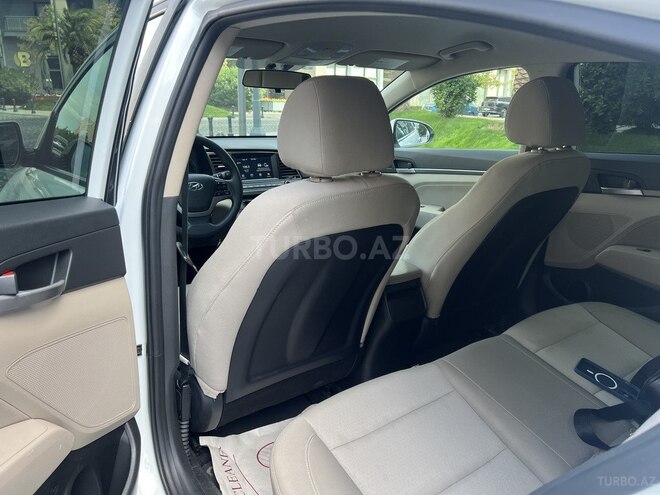 Hyundai Elantra 2017, 112,000 km - 2.0 л - Bakı