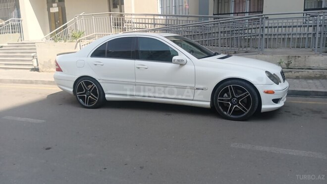 Mercedes C 230 2006, 329,000 km - 2.5 l - Gəncə
