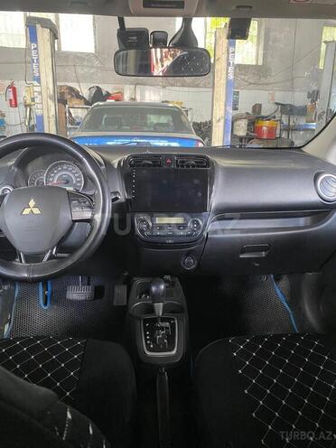 Mitsubishi Attrage 2016, 300,000 km - 1.2 л - Bakı