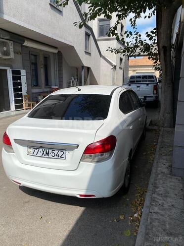 Mitsubishi Attrage 2016, 300,000 km - 1.2 л - Bakı