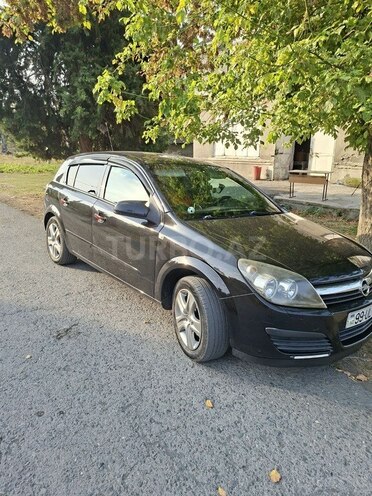 Opel Astra 2006, 196,099 km - 1.6 l - Qax