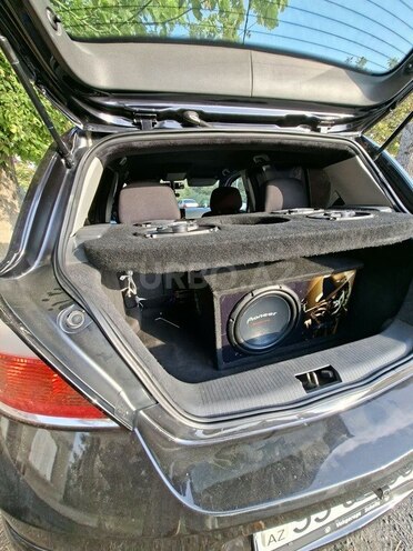 Opel Astra 2006, 196,099 km - 1.6 l - Qax